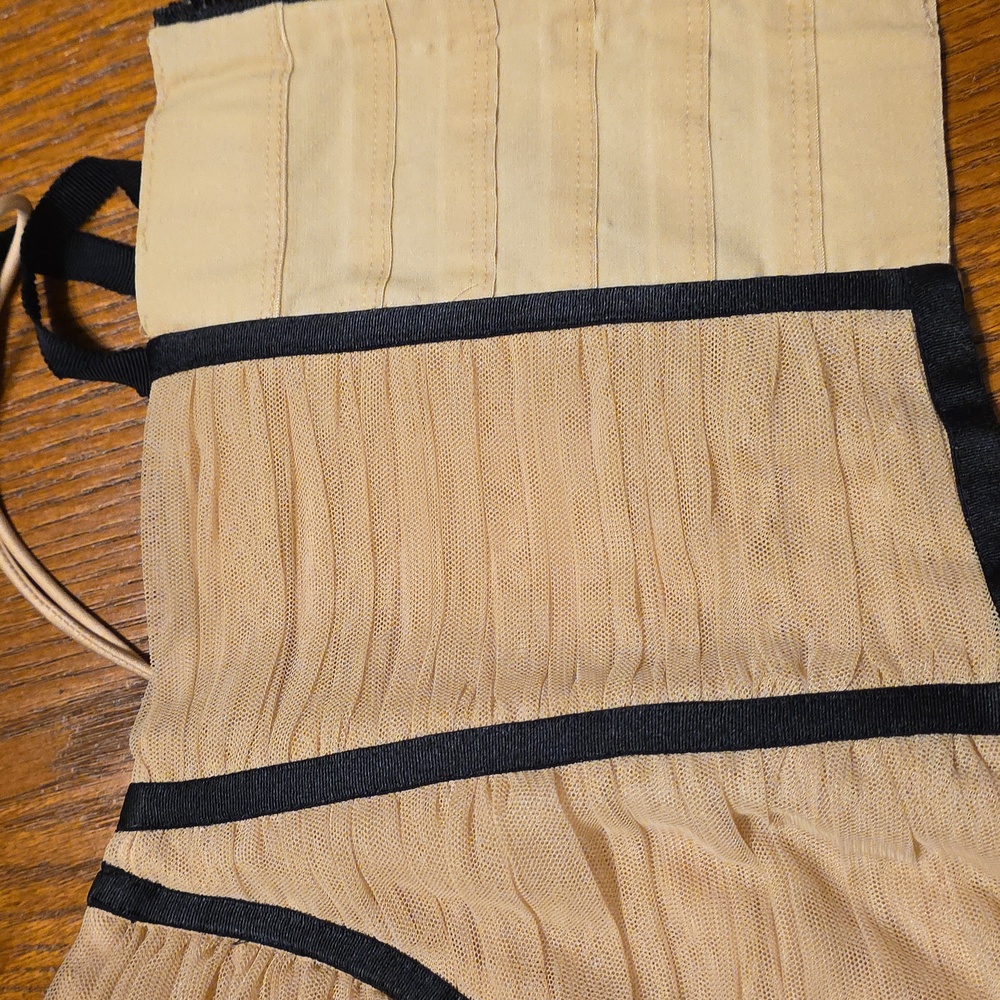 Alice + Olivia Dania Ruched Bustier, Sz 2 - Picture 13 of 15